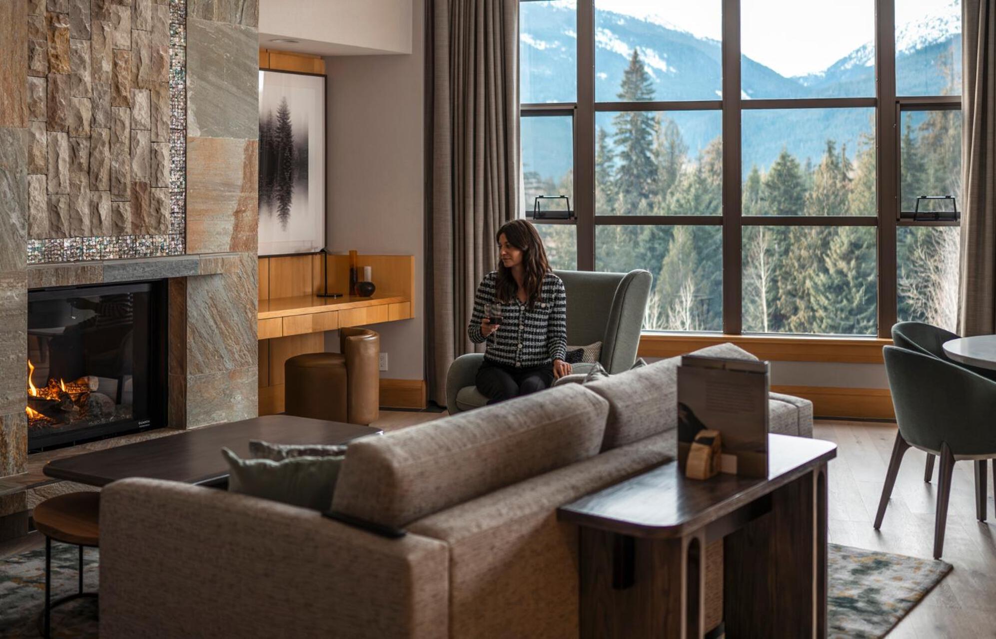 Four Seasons Resort Уислър Екстериор снимка