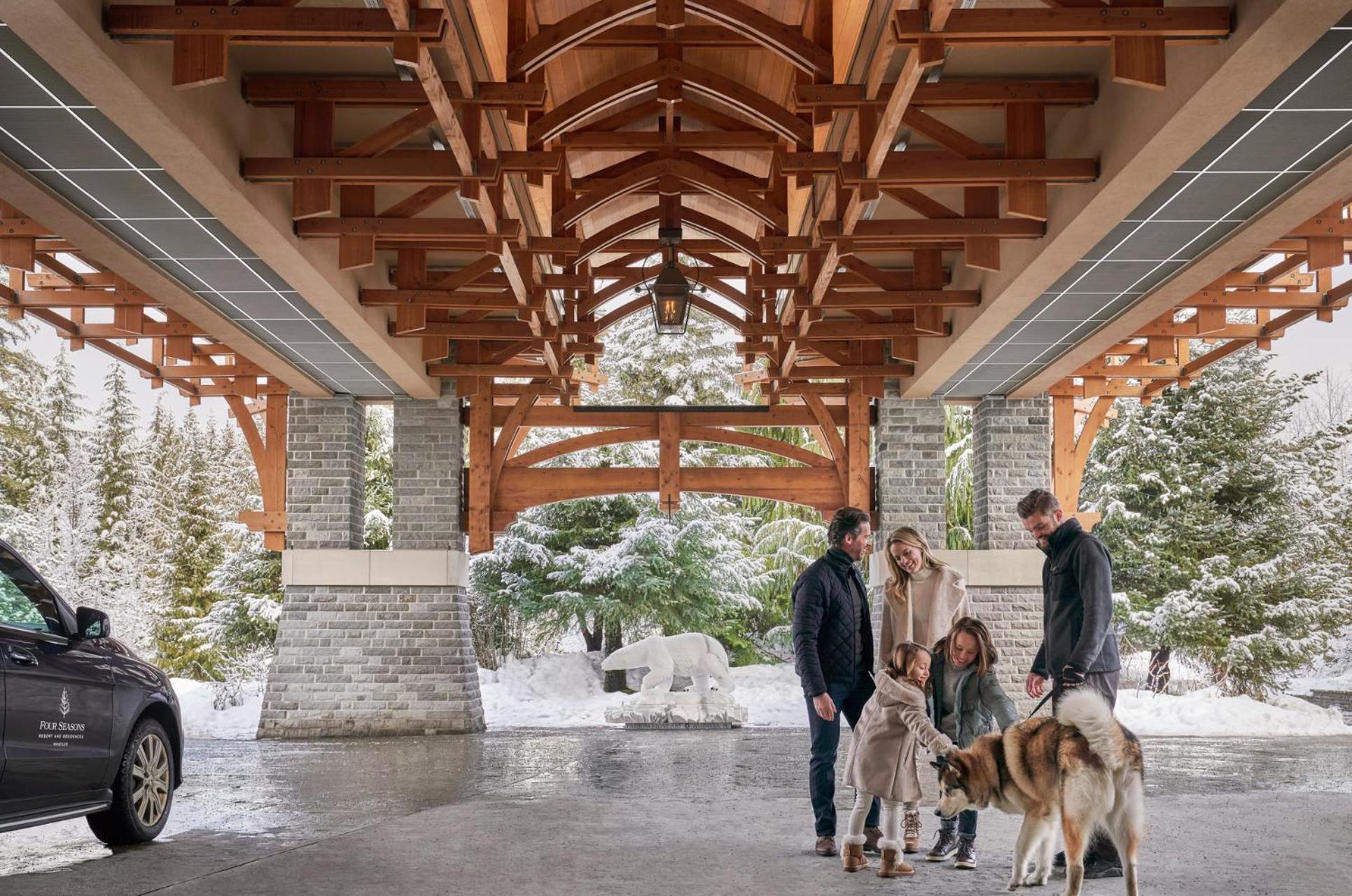 Four Seasons Resort Уислър Екстериор снимка