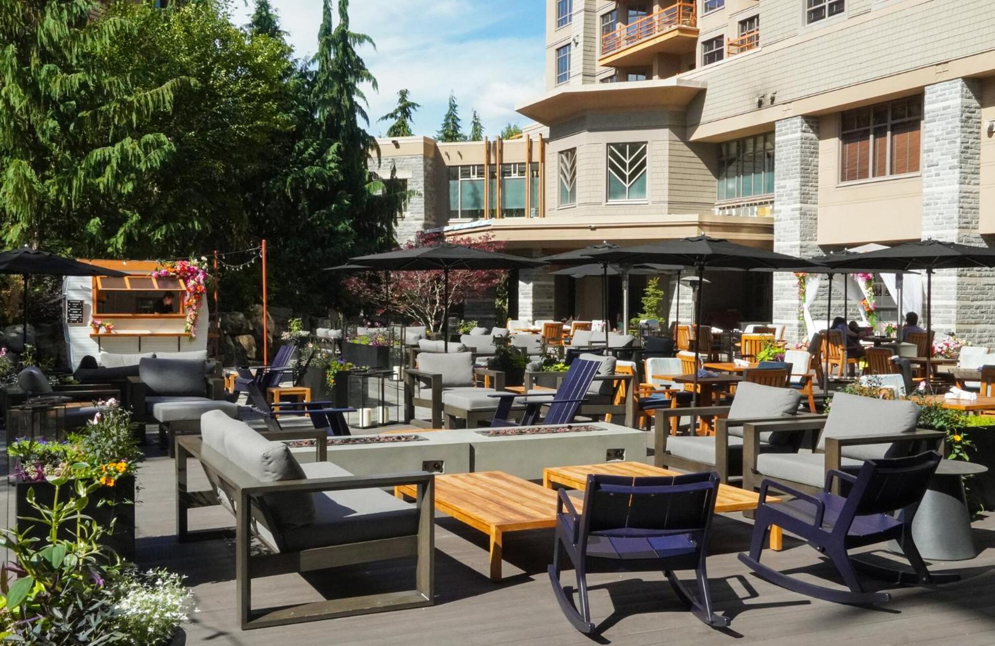 Four Seasons Resort Уислър Екстериор снимка